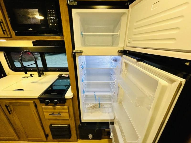 2025 Forest River 2025 Forest River Cherokee Wolf Pup - thumbnail 33