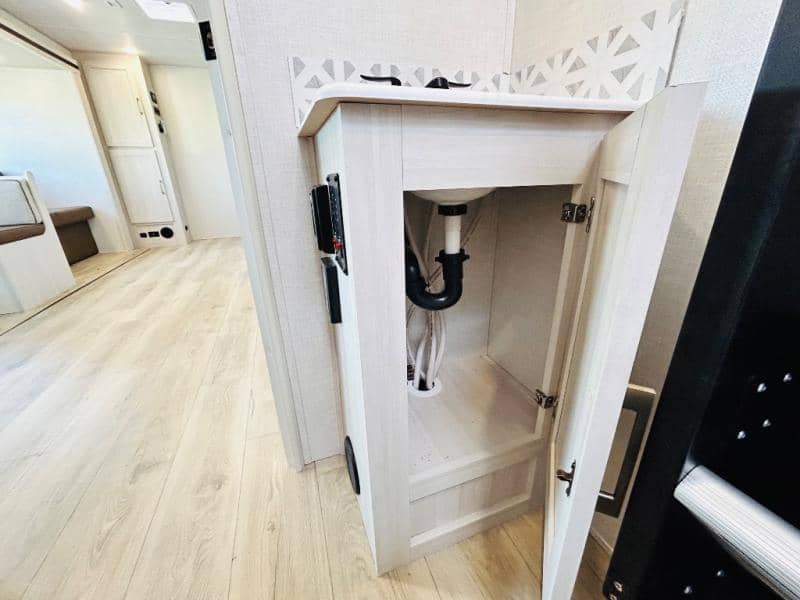 2025 Forest River 2025 Forest River Surveyor Legend X - thumbnail 56