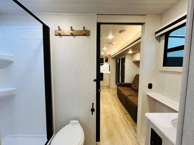 2025 Forest River 2025 Forest River Surveyor Legend - thumbnail 21