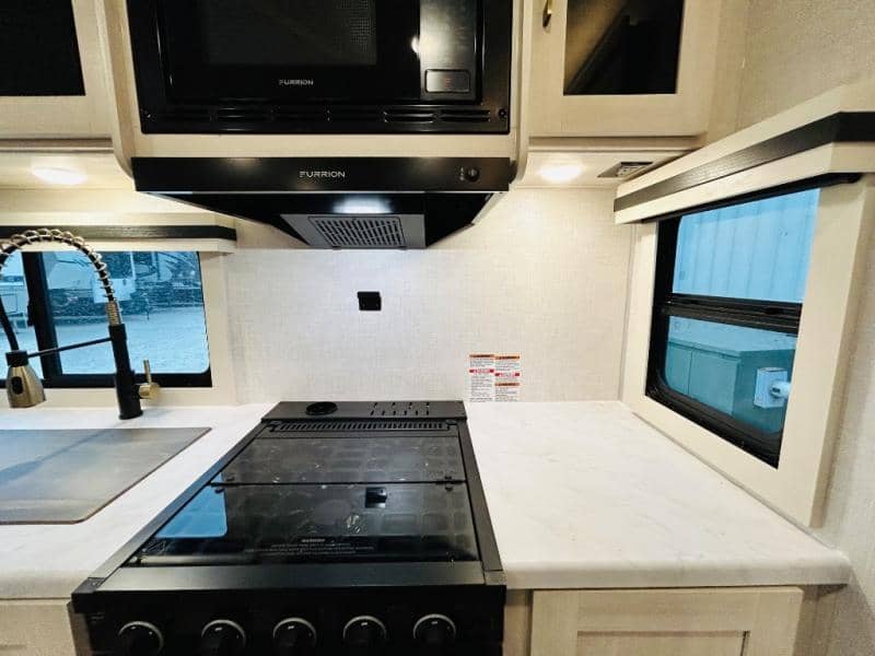 2025 Forest River 2025 Forest River Surveyor Legend - thumbnail 31