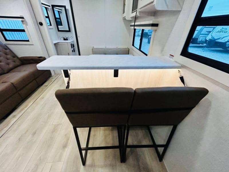 2025 Forest River 2025 Forest River Surveyor Legend - thumbnail 40