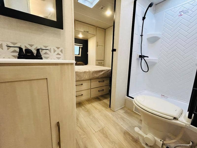 2025 Forest River 2025 Forest River Surveyor Legend - thumbnail 53