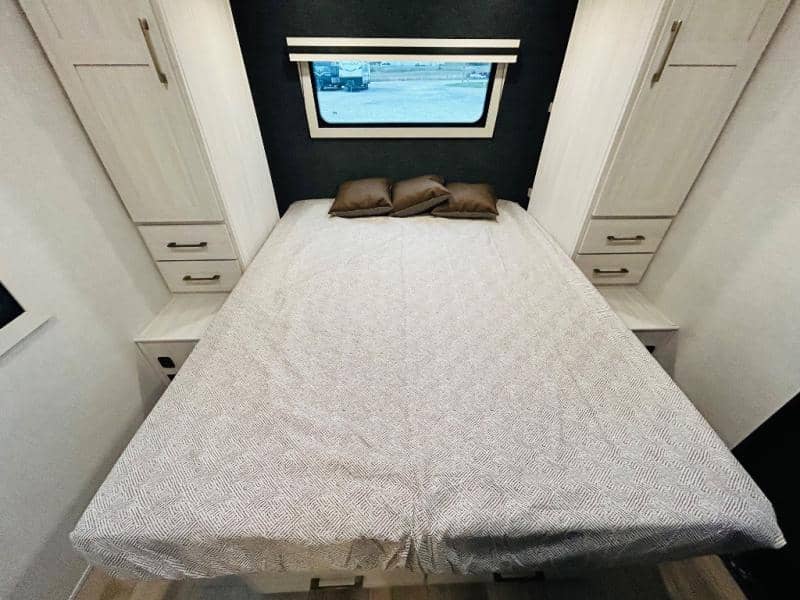 2025 Forest River 2025 Forest River Surveyor Legend - thumbnail 65