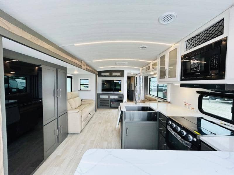 2025 Keystone RV 2025 Keystone RV Bullet - thumbnail 22