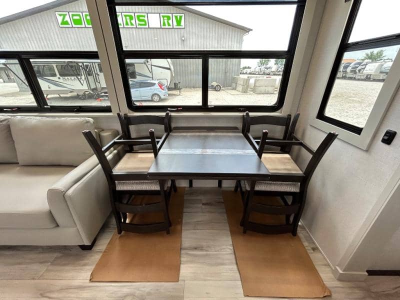 2025 Keystone RV 2025 Keystone RV Alpine - thumbnail 26