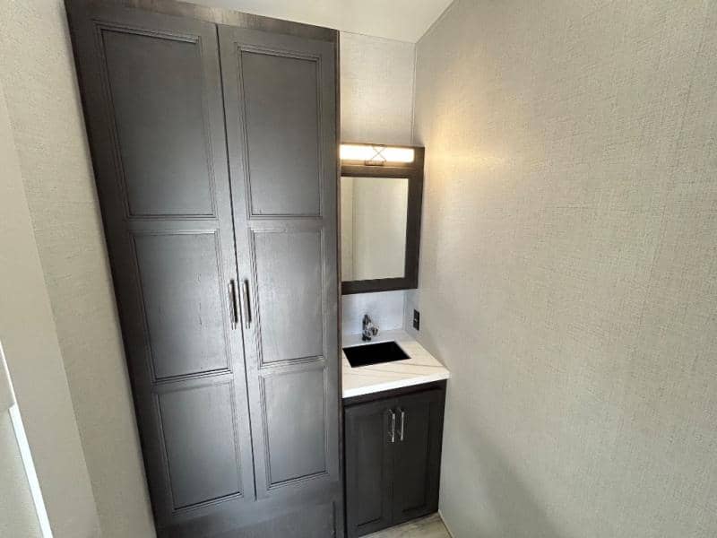 2025 Keystone RV 2025 Keystone RV Alpine - thumbnail 43