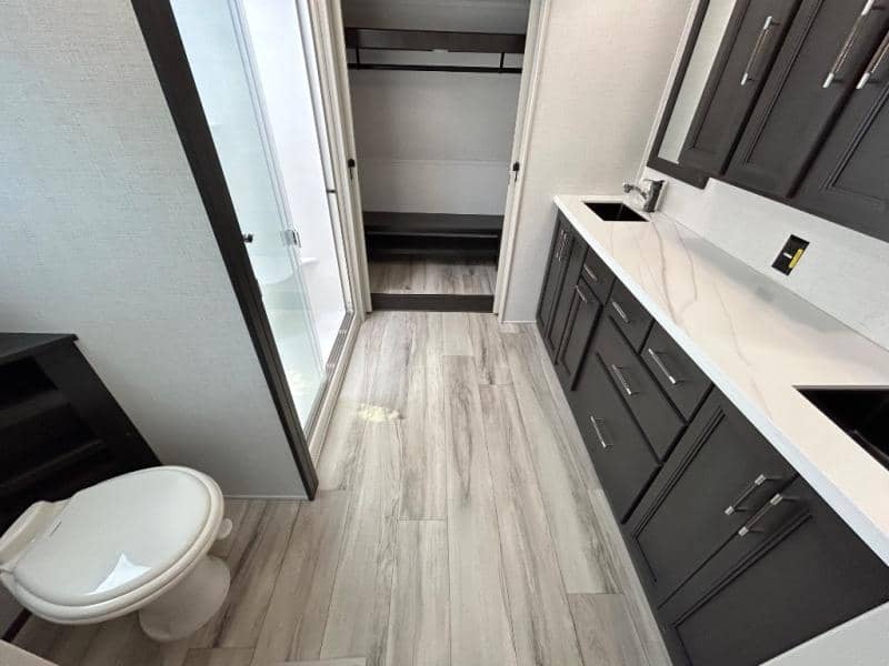 2025 Keystone RV 2025 Keystone RV Alpine - thumbnail 57