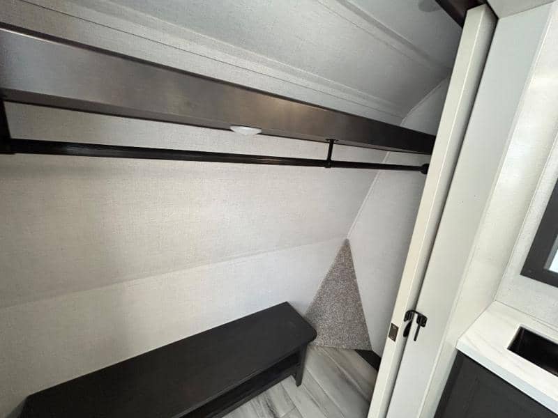 2025 Keystone RV 2025 Keystone RV Alpine - thumbnail 65