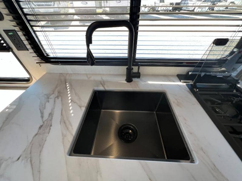 2026 Forest River 2026 Forest River Cherokee Wolf Pup - thumbnail 20