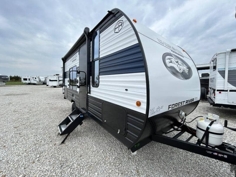 2026 Forest River 2026 Forest River Cherokee Wolf Pup - thumbnail 3