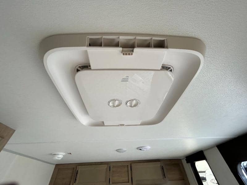 2026 Forest River 2026 Forest River Cherokee Wolf Pup - thumbnail 13