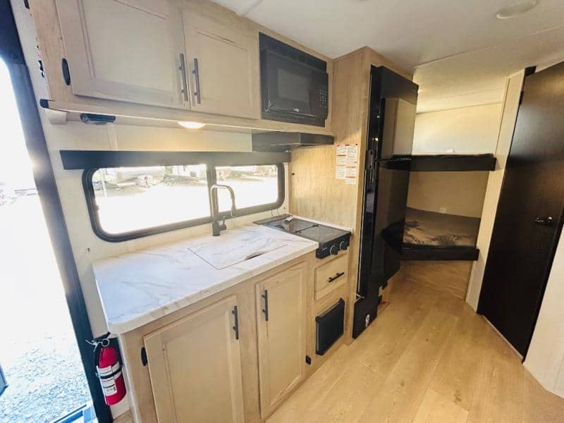 2026 Forest River 2026 Forest River Cherokee Wolf Pup - thumbnail 24