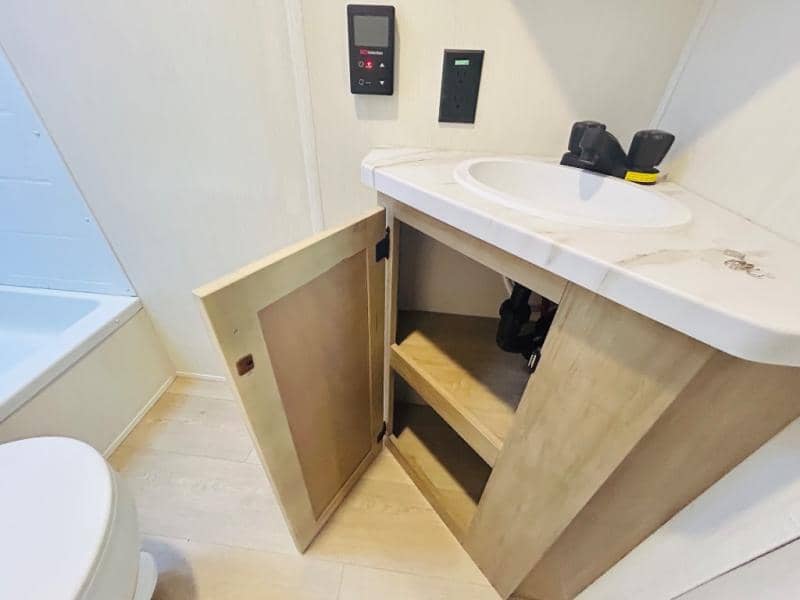 2026 Forest River 2026 Forest River Cherokee Wolf Pup - thumbnail 36