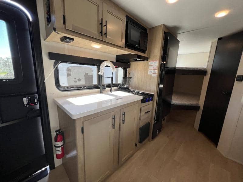 2026 Forest River 2026 Forest River Cherokee Wolf Pup Black Label - thumbnail 20