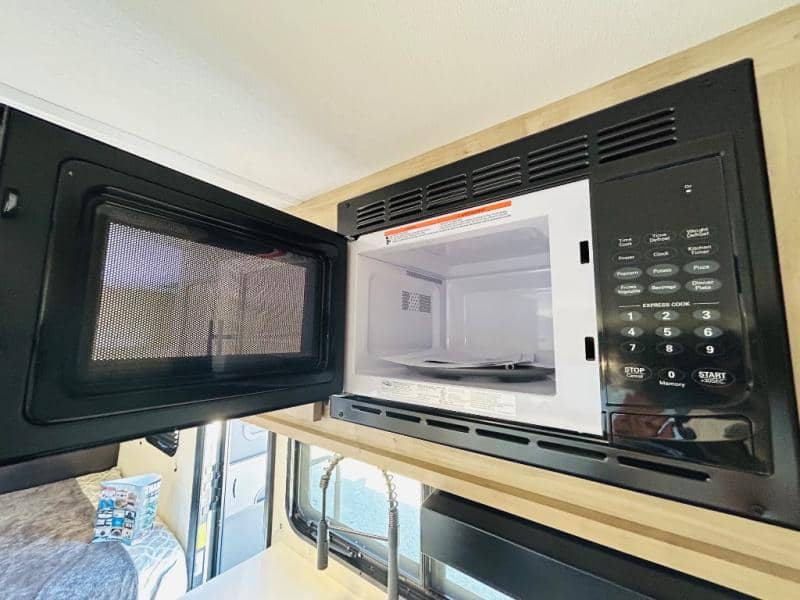 2026 Forest River 2026 Forest River Cherokee Wolf Pup Black Label - thumbnail 24