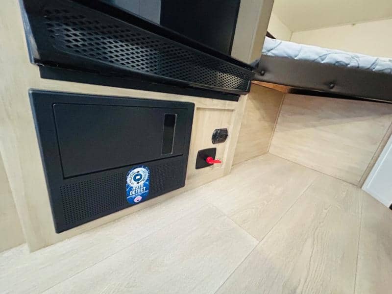 2026 Forest River 2026 Forest River Cherokee Wolf Pup Black Label - thumbnail 32