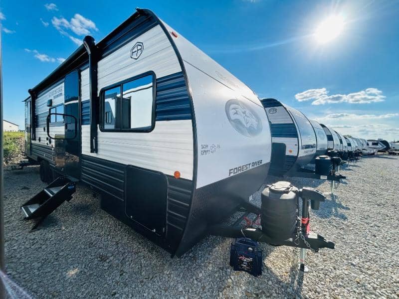 2026 Forest River 2026 Forest River Cherokee Grey Wolf - thumbnail 3