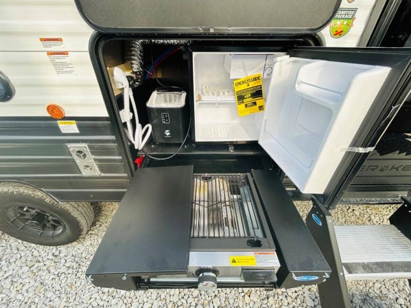 2026 Forest River 2026 Forest River Cherokee Grey Wolf - thumbnail 16