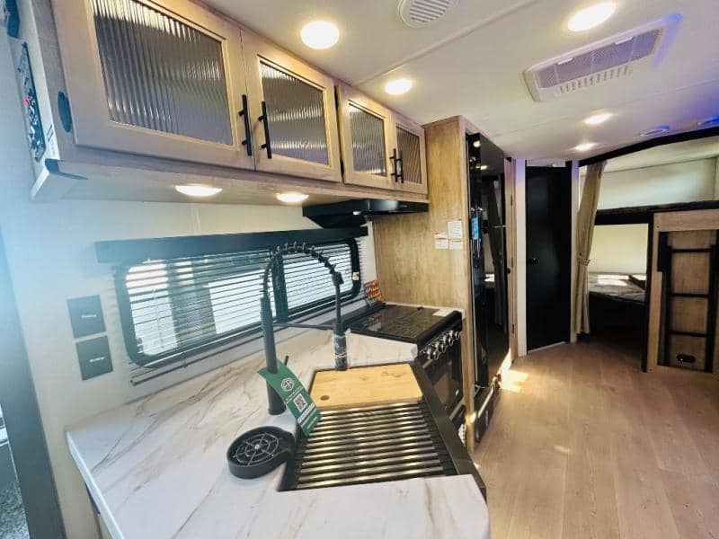 2026 Forest River 2026 Forest River Cherokee Grey Wolf - thumbnail 19