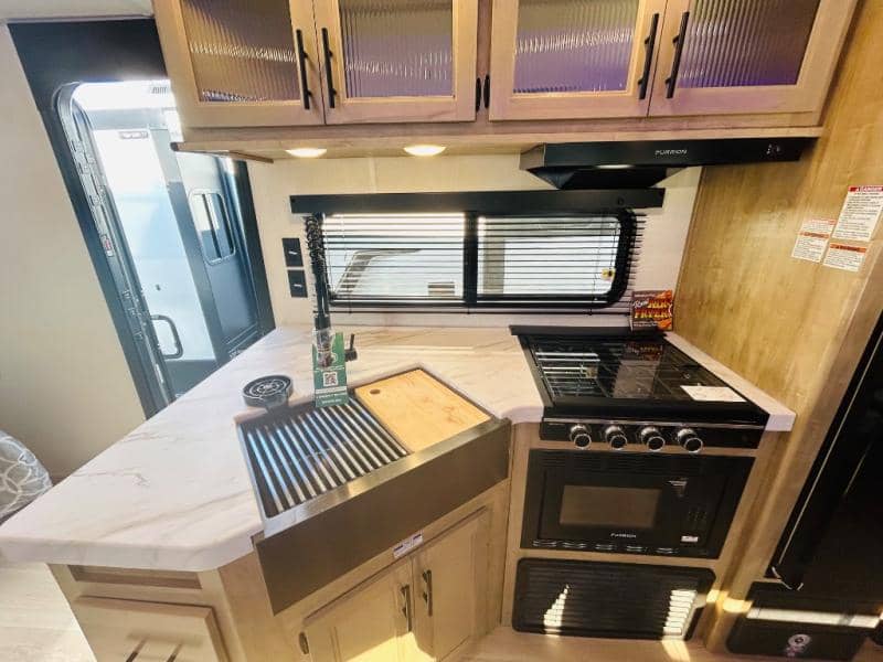 2026 Forest River 2026 Forest River Cherokee Grey Wolf - thumbnail 26