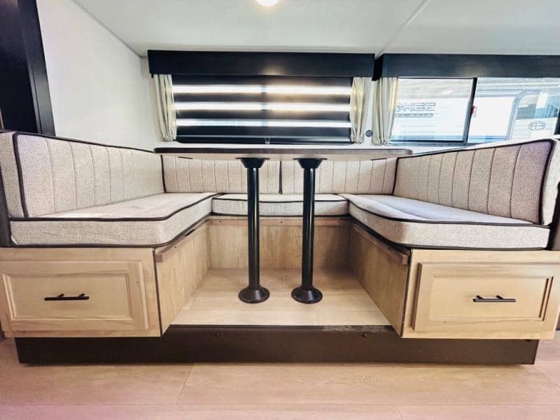 2026 Forest River 2026 Forest River Cherokee Grey Wolf - thumbnail 42