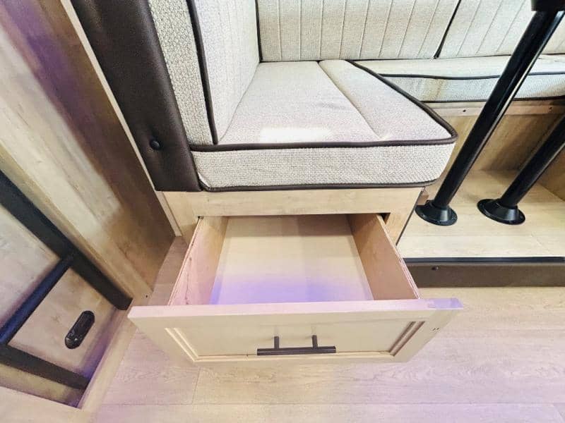 2026 Forest River 2026 Forest River Cherokee Grey Wolf - thumbnail 46