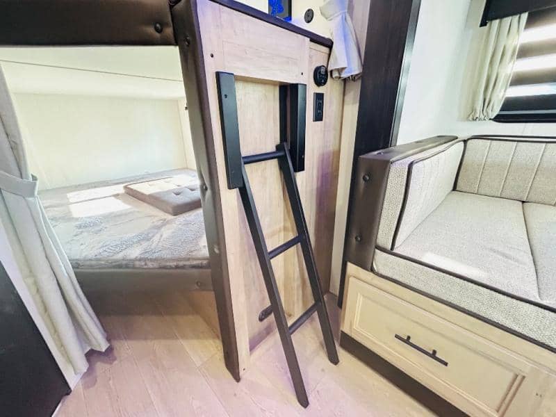 2026 Forest River 2026 Forest River Cherokee Grey Wolf - thumbnail 49