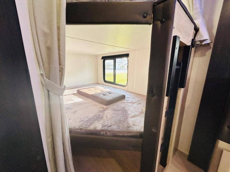 2026 Forest River 2026 Forest River Cherokee Grey Wolf - thumbnail 50