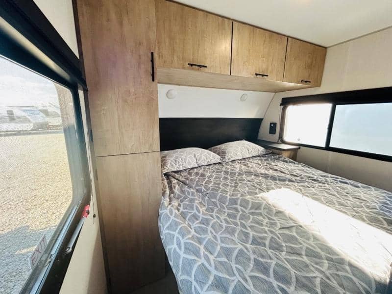 2026 Forest River 2026 Forest River Cherokee Grey Wolf - thumbnail 63