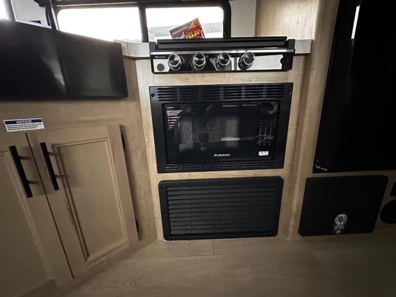 2026 Forest River 2026 Forest River Cherokee Grey Wolf - thumbnail 28