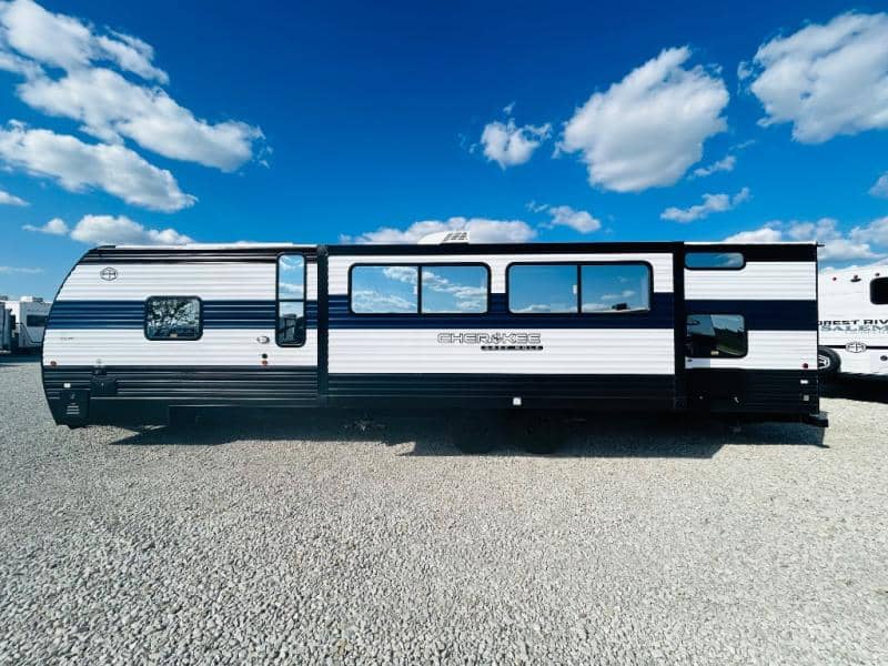 2026 Forest River 2026 Forest River Cherokee Grey Wolf - thumbnail 7