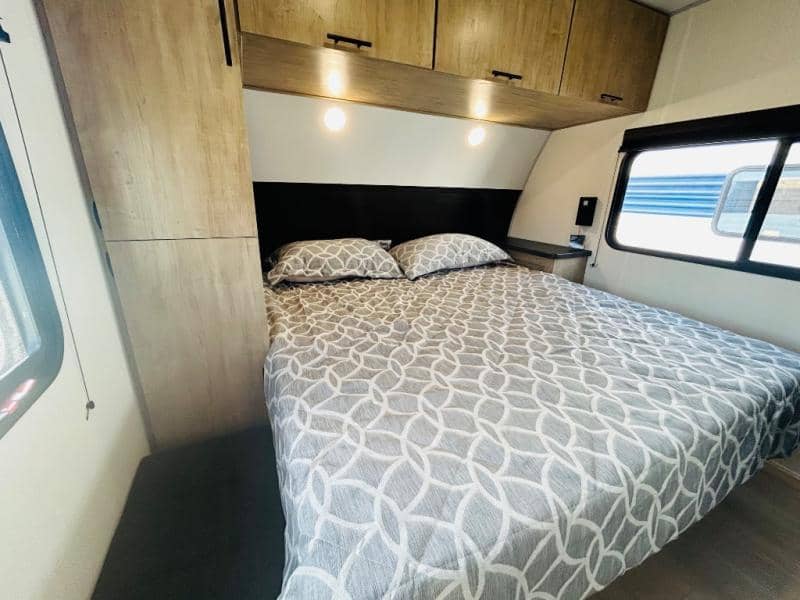 2026 Forest River 2026 Forest River Cherokee Grey Wolf - thumbnail 61