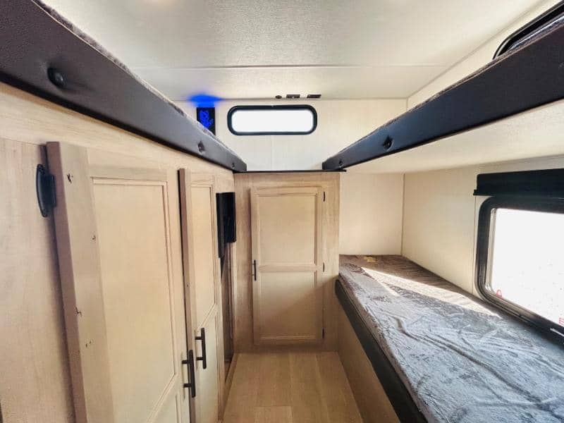 2026 Forest River 2026 Forest River Cherokee Grey Wolf - thumbnail 68