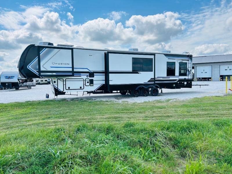 2025 Keystone RV 2025 Keystone RV Fuzion - thumbnail 6
