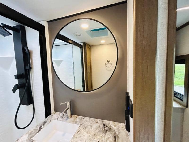 2025 Keystone RV 2025 Keystone RV Fuzion - thumbnail 55