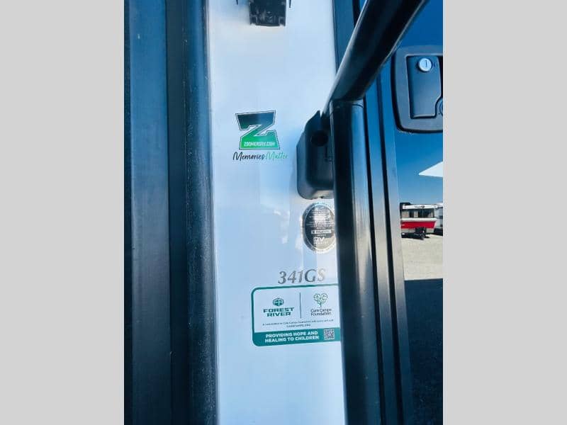 2026 Forest River 2026 Forest River Vengeance Rogue Armored Toy Hauler - thumbnail 10