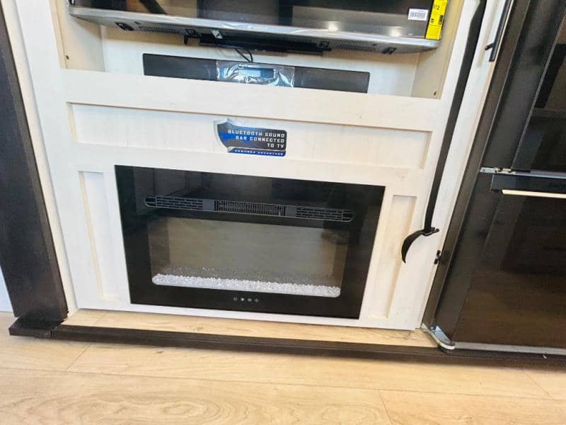 2026 Forest River 2026 Forest River Vengeance Rogue Armored Toy Hauler - thumbnail 30