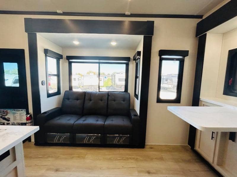 2026 Forest River 2026 Forest River Vengeance Rogue Armored Toy Hauler - thumbnail 45