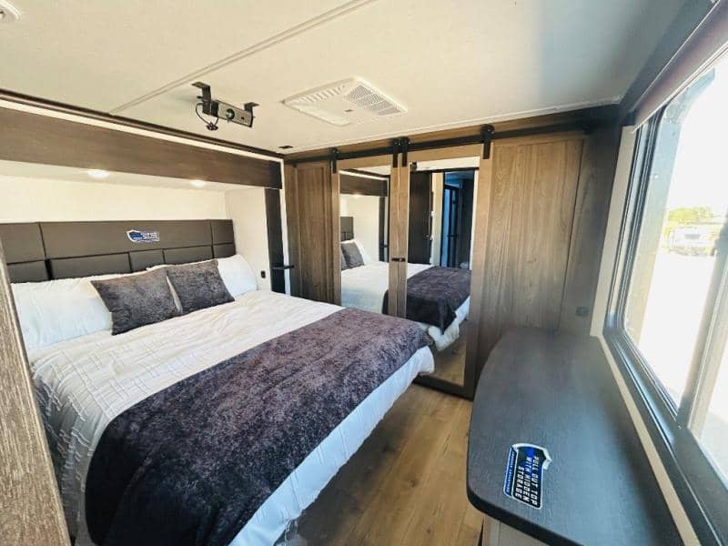 2026 Forest River 2026 Forest River Vengeance Rogue Armored Toy Hauler - thumbnail 64