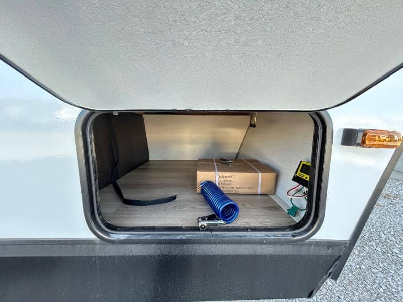 2026 Forest River 2026 Forest River Vengeance Rogue Sut Toy Hauler - thumbnail 7