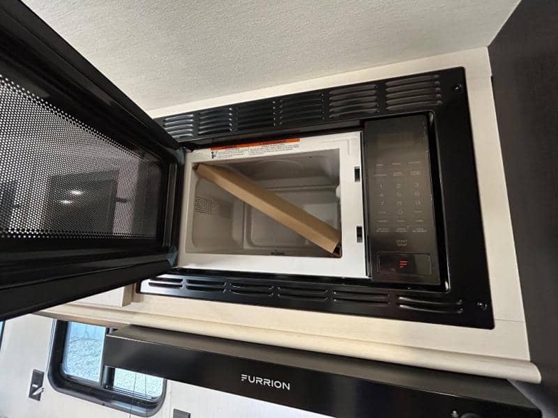 2026 Forest River 2026 Forest River Vengeance Rogue Sut Toy Hauler - thumbnail 26