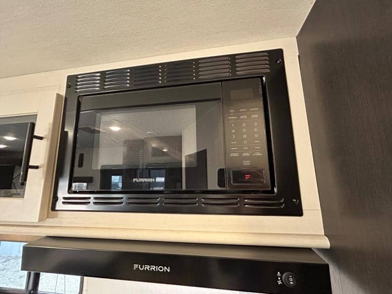 2026 Forest River 2026 Forest River Vengeance Rogue Sut Toy Hauler - thumbnail 27