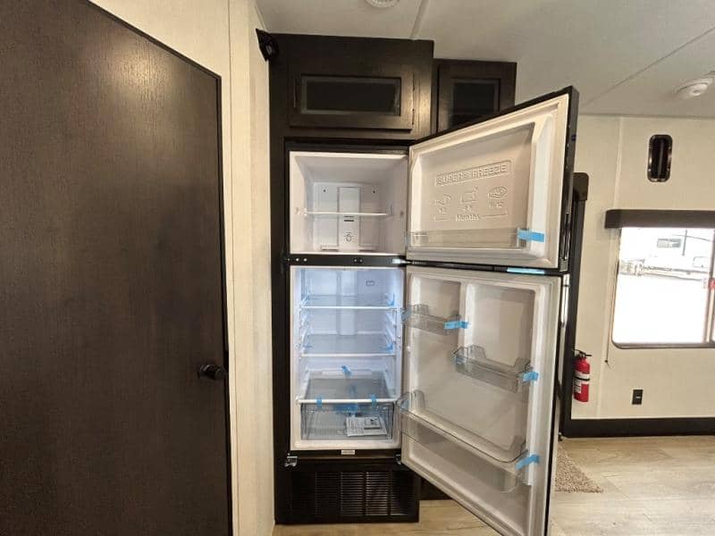 2026 Forest River 2026 Forest River Vengeance Rogue Sut Toy Hauler - thumbnail 30