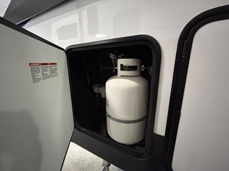 2026 Forest River 2026 Forest River Vengeance Rogue Armored Toy Hauler - thumbnail 14