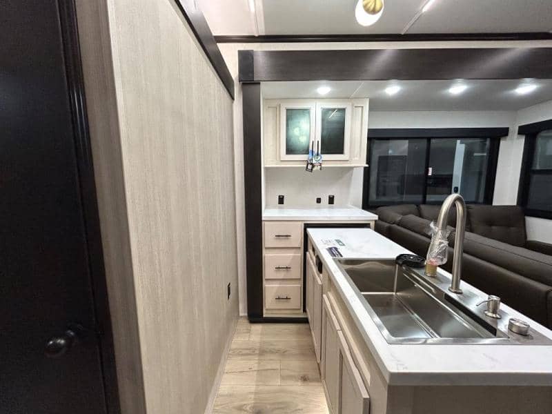 2026 Forest River 2026 Forest River Vengeance Rogue Armored Toy Hauler - thumbnail 17