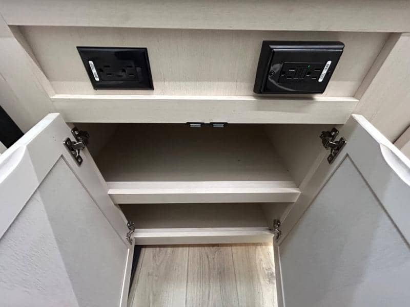 2026 Forest River 2026 Forest River Vengeance Rogue Armored Toy Hauler - thumbnail 21