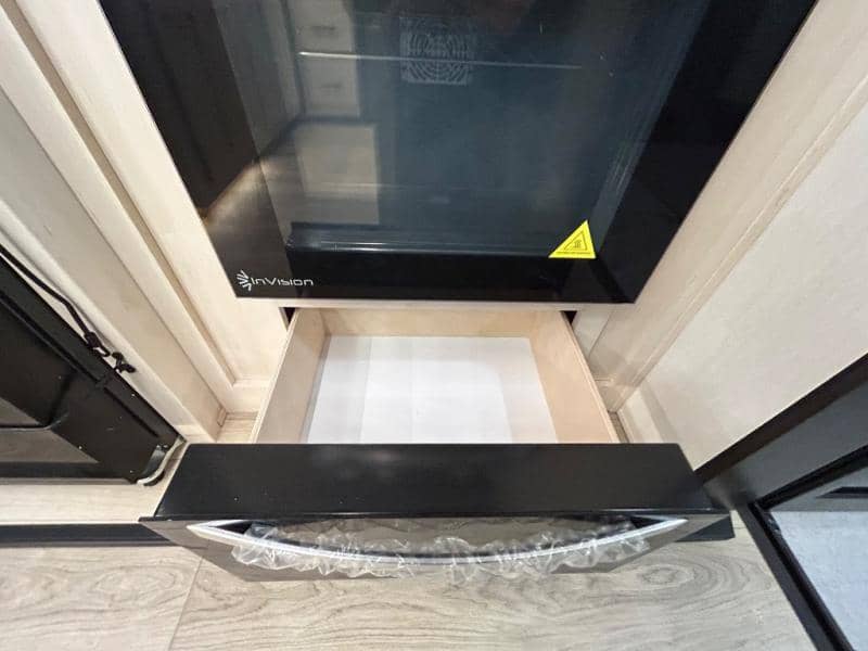 2026 Forest River 2026 Forest River Vengeance Rogue Armored Toy Hauler - thumbnail 24