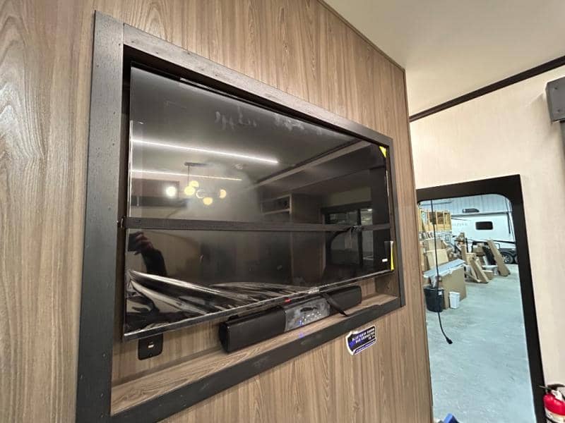 2026 Forest River 2026 Forest River Vengeance Rogue Armored Toy Hauler - thumbnail 38