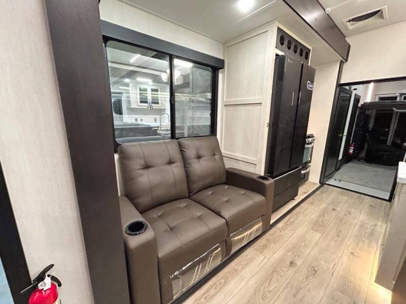 2026 Forest River 2026 Forest River Vengeance Rogue Armored Toy Hauler - thumbnail 42