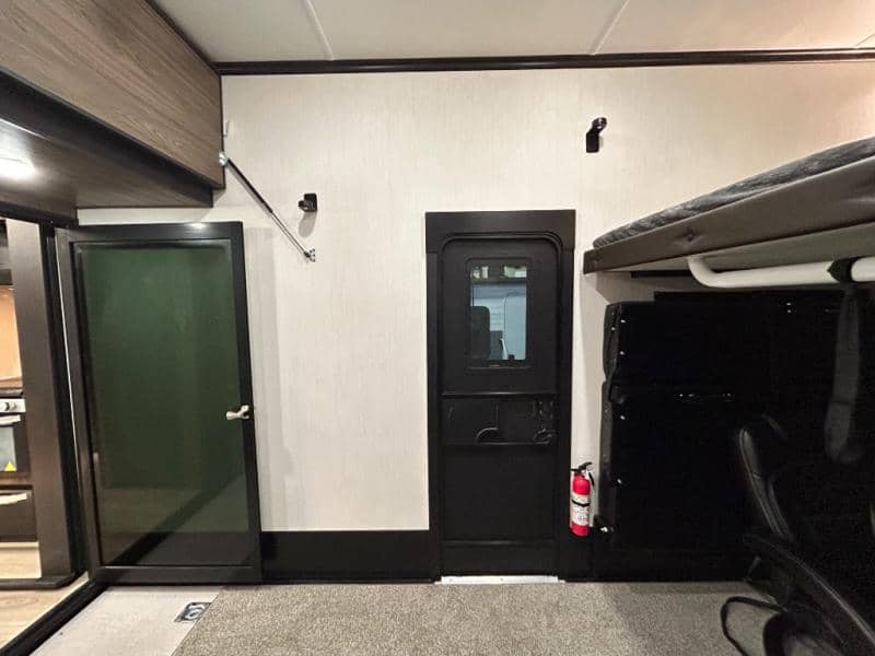 2026 Forest River 2026 Forest River Vengeance Rogue Armored Toy Hauler - thumbnail 48